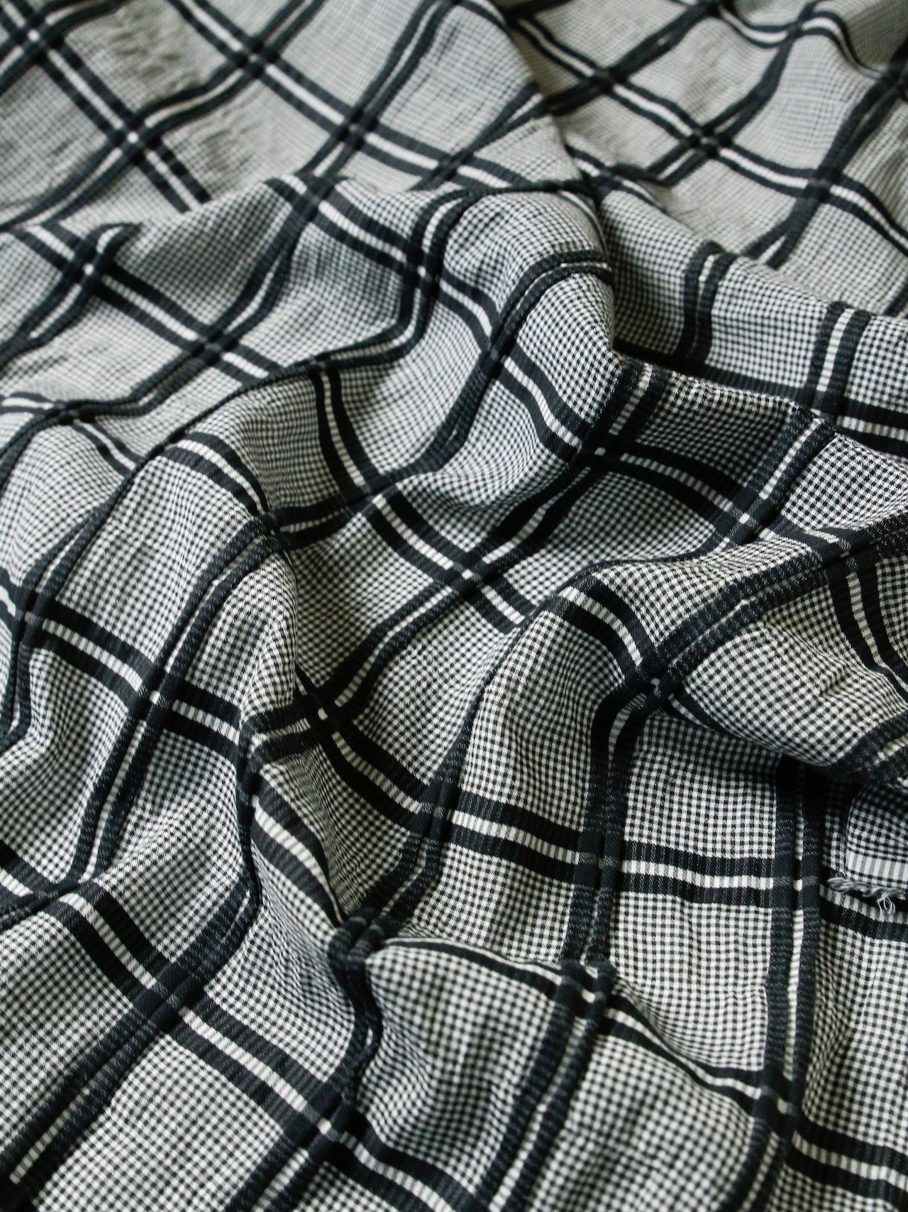 2000’s ITALY Dobby Check Fabric Black