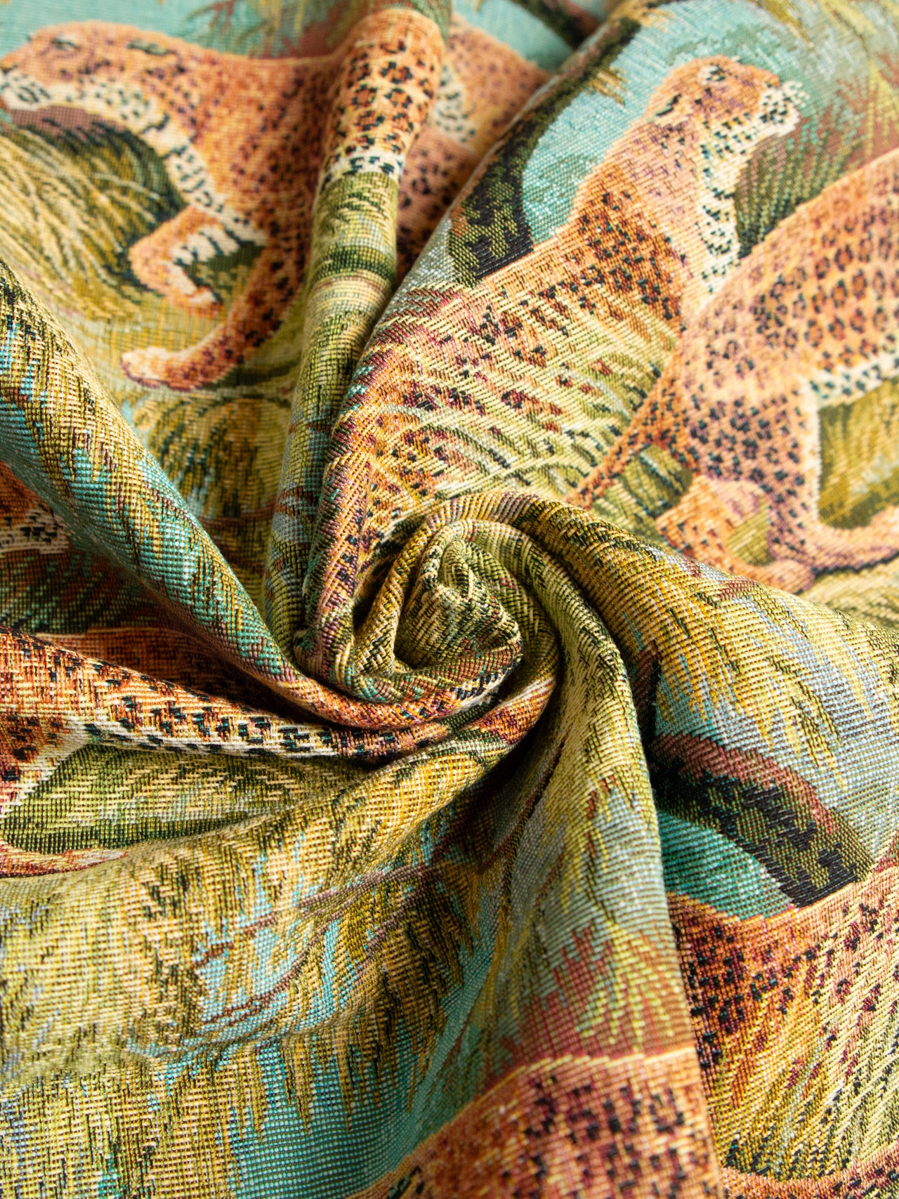 2000's USA Leopard Gobelin