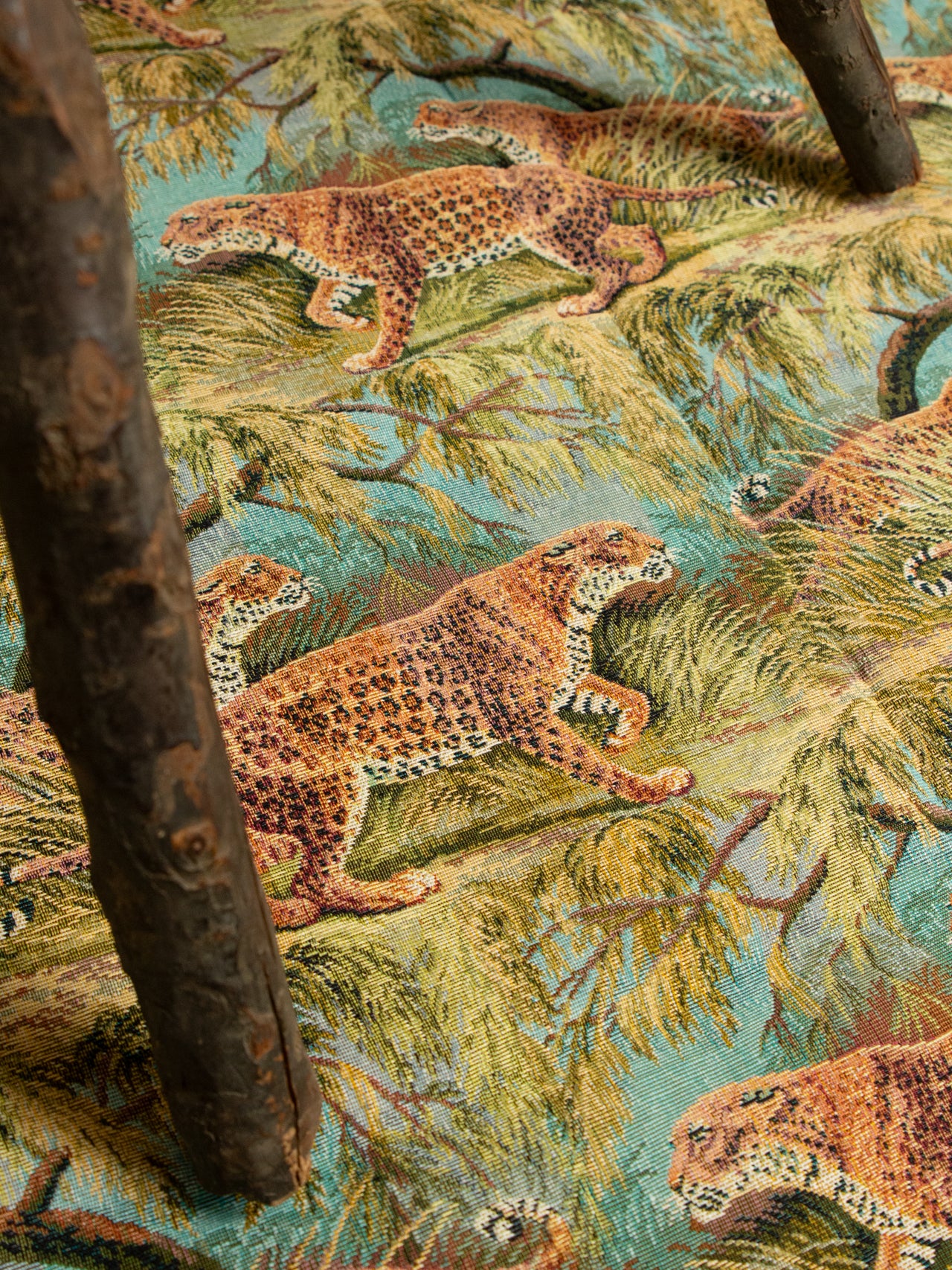 2000's USA Leopard Gobelin