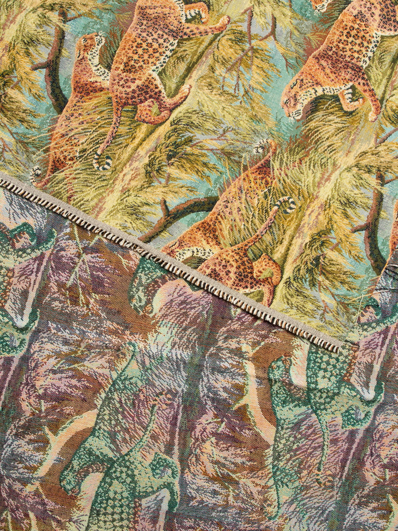 2000's USA Leopard Gobelin