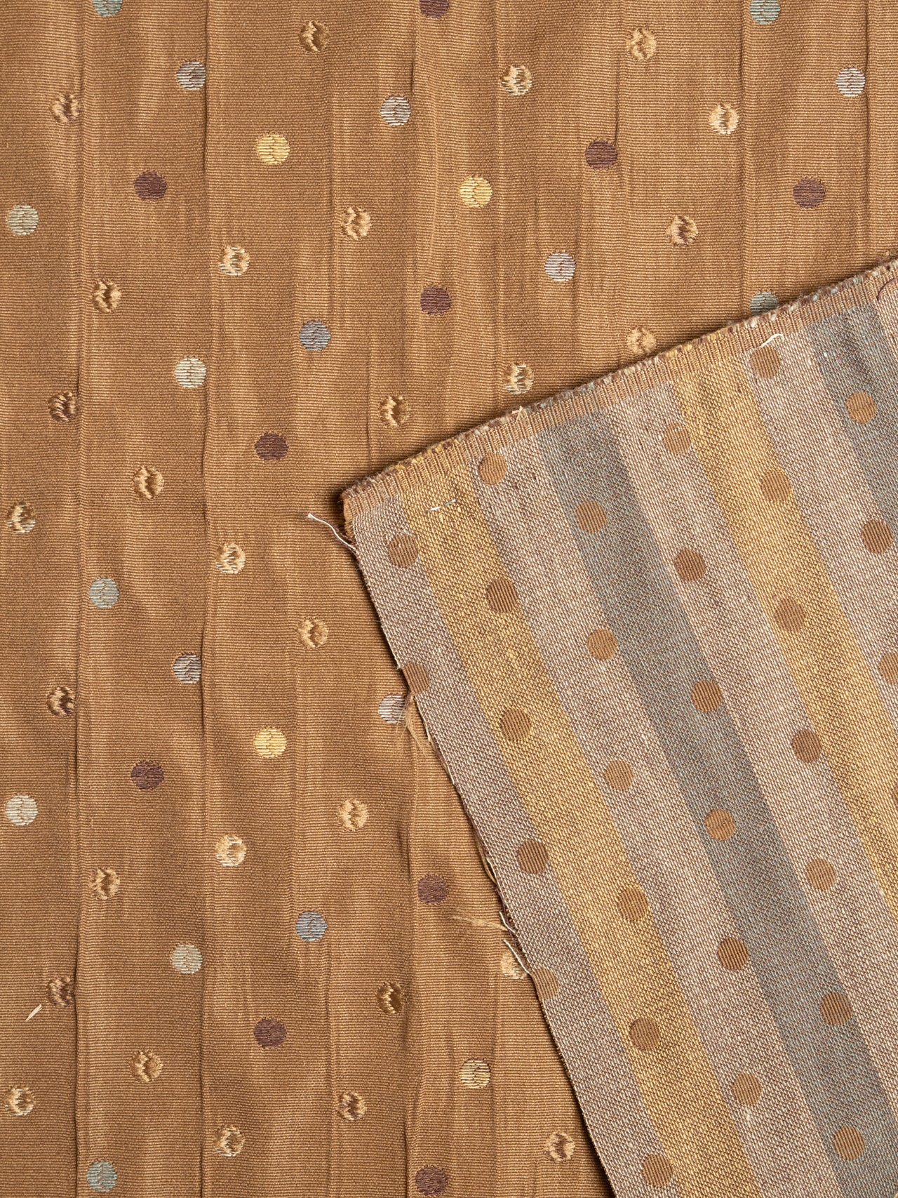 2000's USA Crinkle Dot Jacquard Fabric