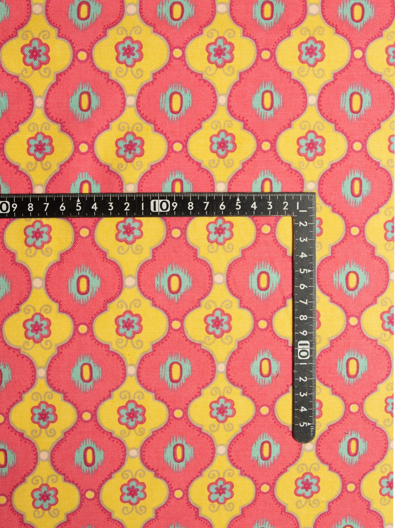 2000's USA P/KAUFMANN Geometric Ikat Motif Cotton Canvas