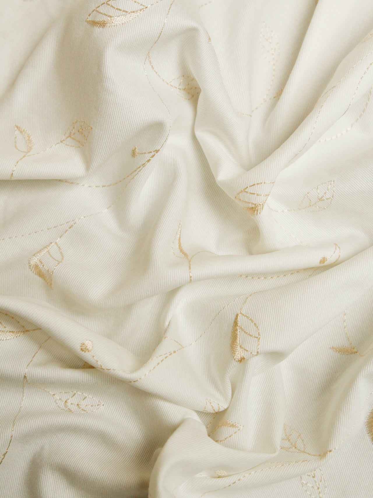 2000's USA Arabesque Scroll Embroidered Cotton Fabric