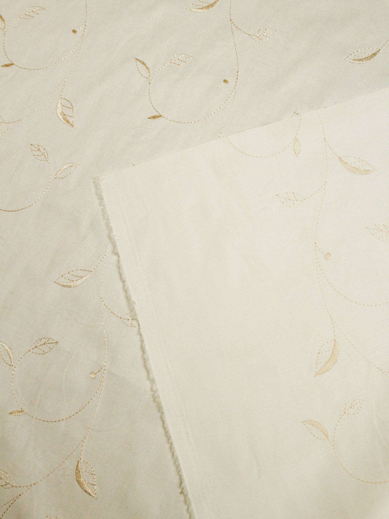 2000's USA Arabesque Scroll Embroidered Cotton Fabric