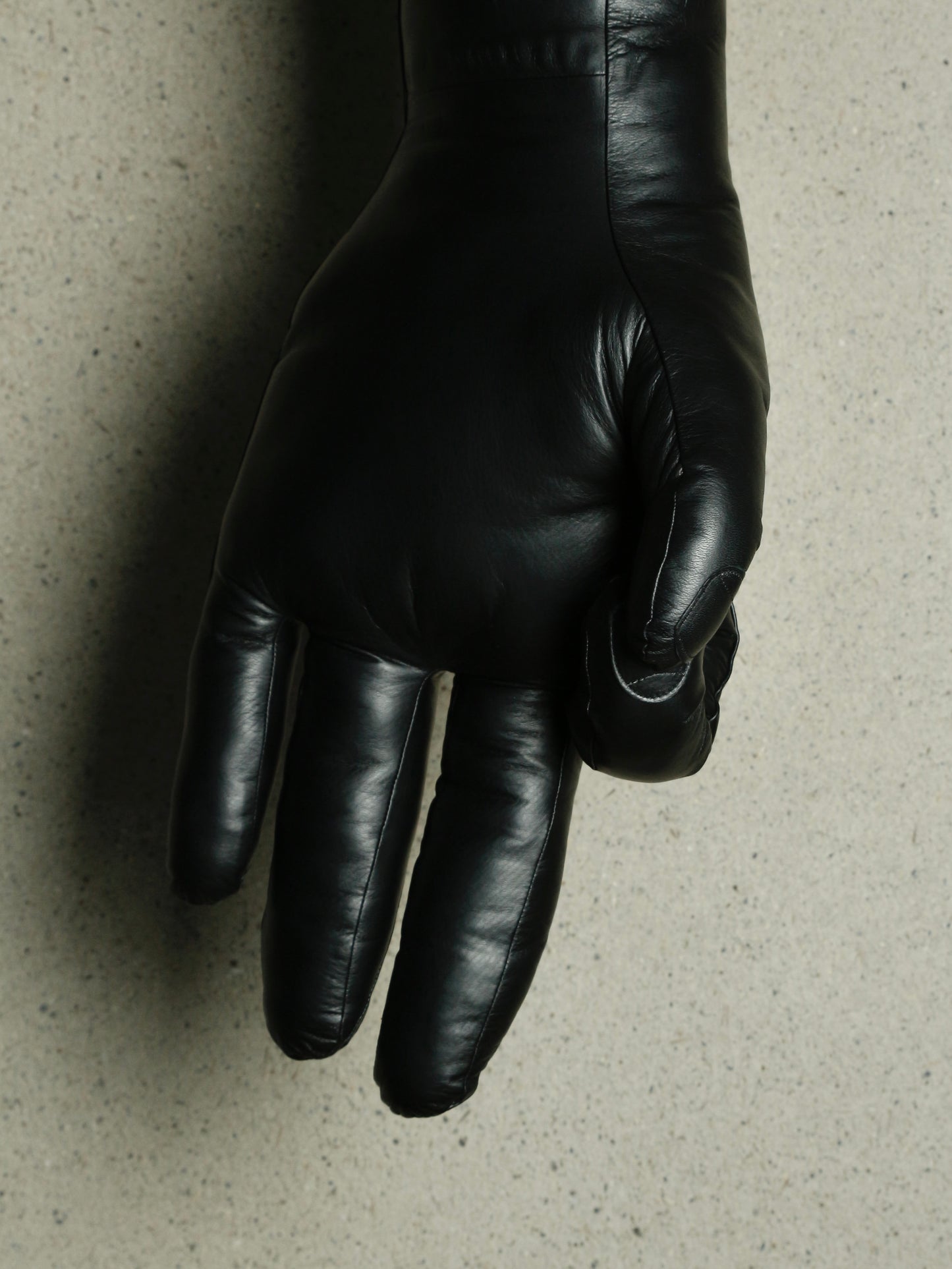 HEALTH × O- 　UDEMAKURA   - Gods Arm Pillow -　Left