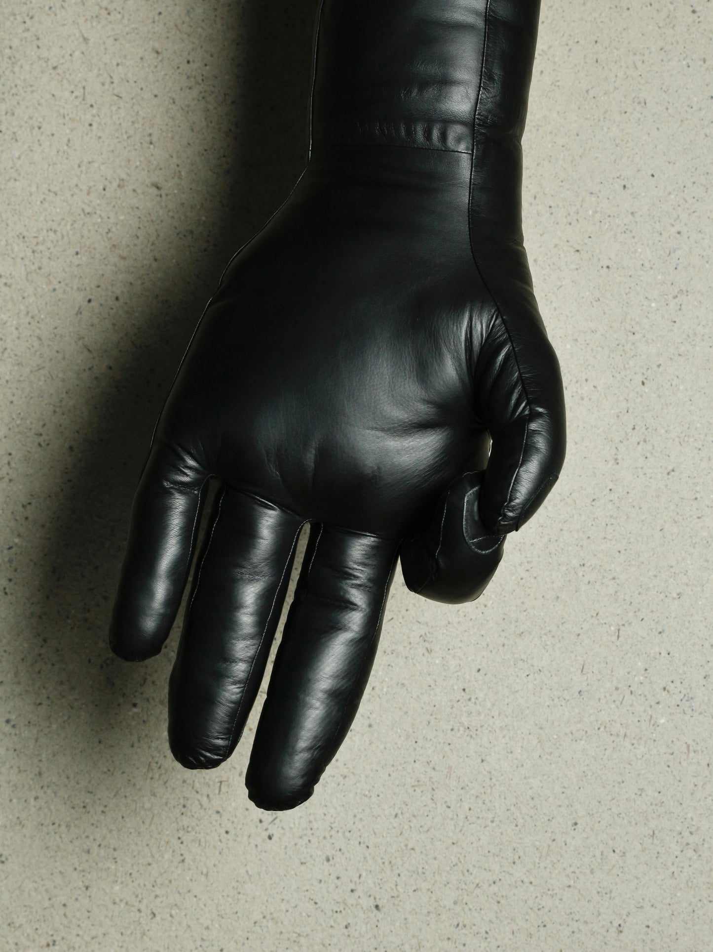 HEALTH × O- 　UDEMAKURA   - Gods Arm Pillow -　Left