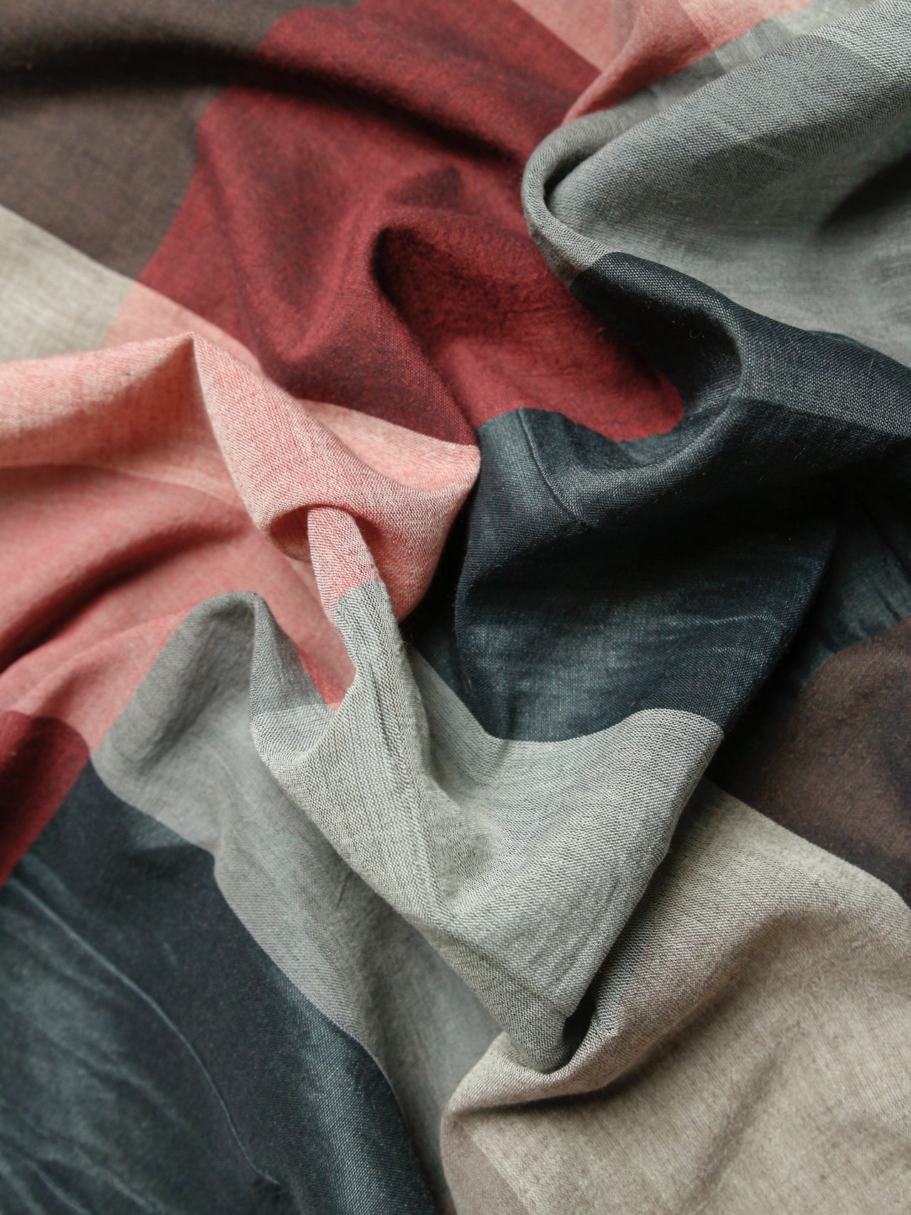 2000's ITALY Cotton Linen Large Block Check RED