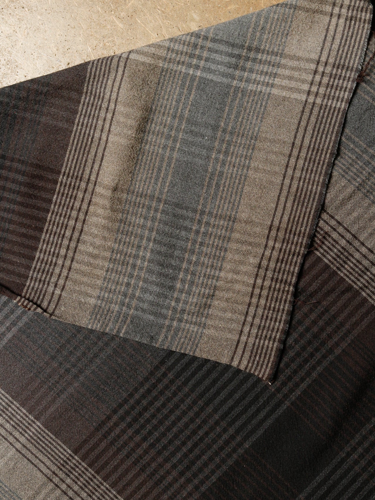 2000's JAPAN Cotton Polyester Large Plaid Fabric