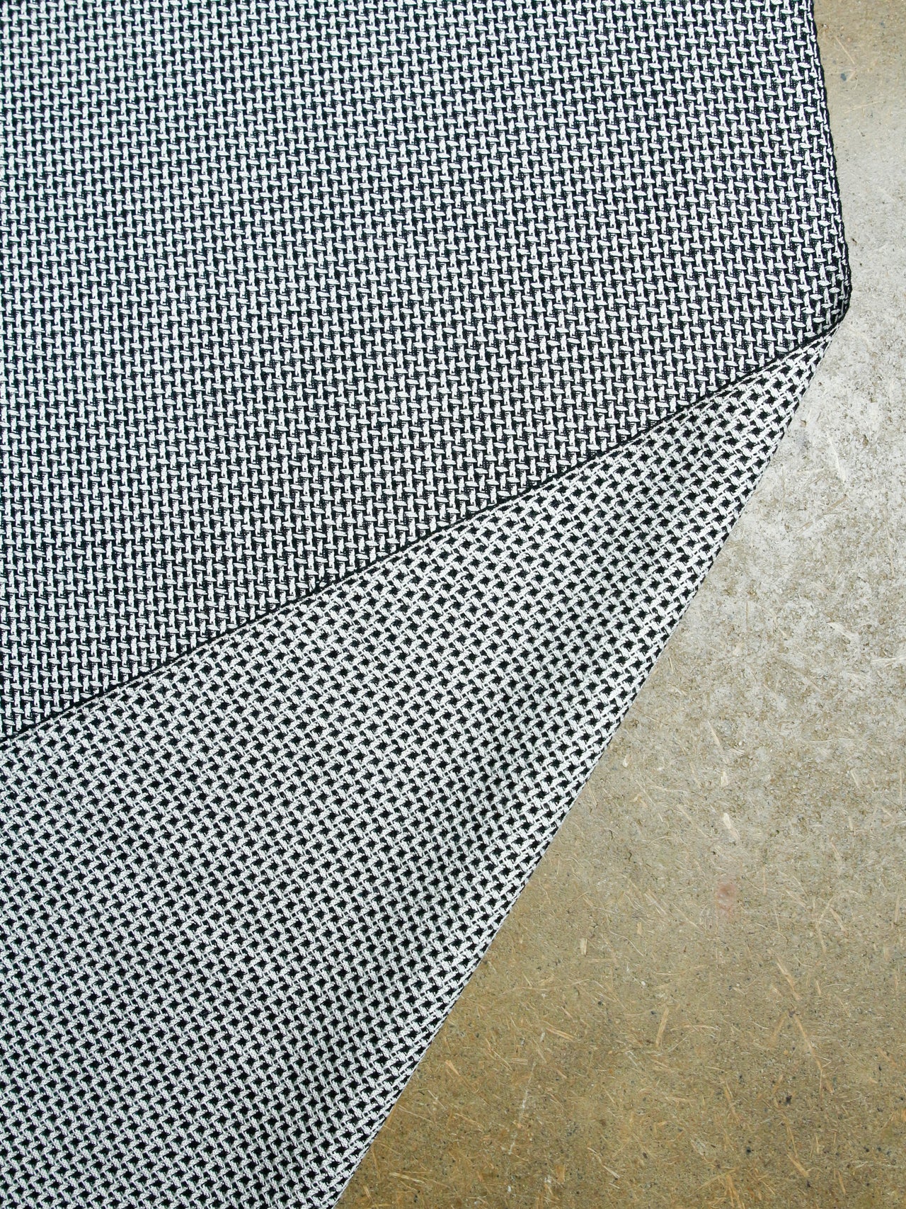 2000’s ENGLAND Linton Silk/Viscose Tweed