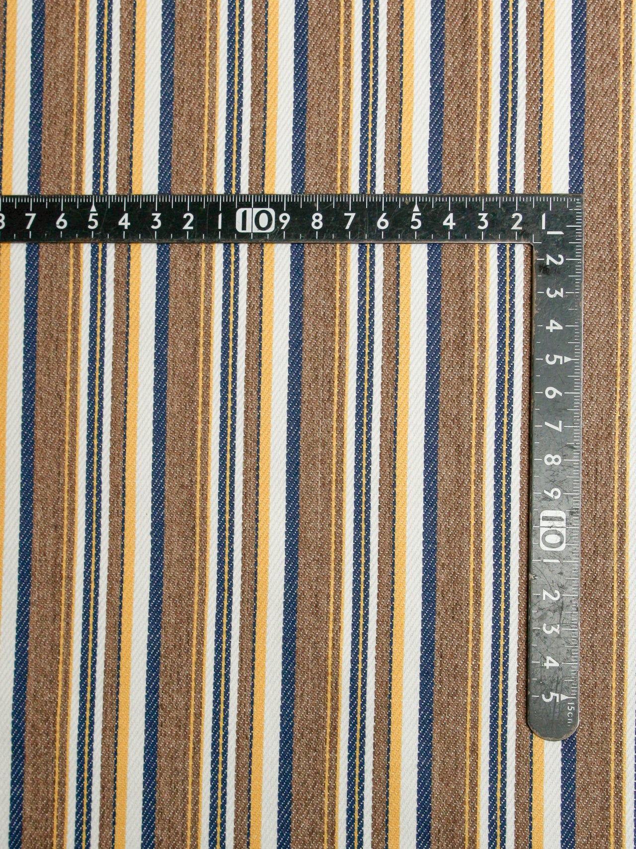 2000’s JAPAN Multi Stripe Print Fabric