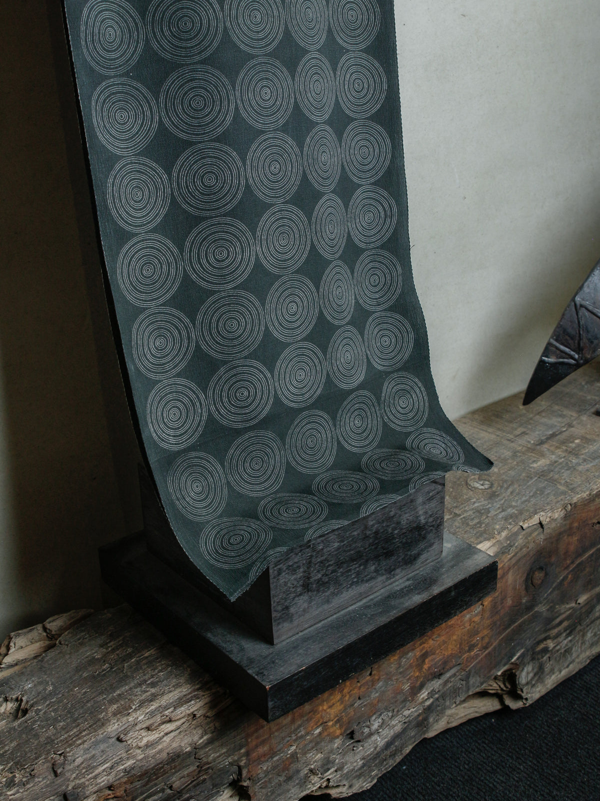 1980's JAPAN Concentric Circle Pattern Washed Kimono Fabric