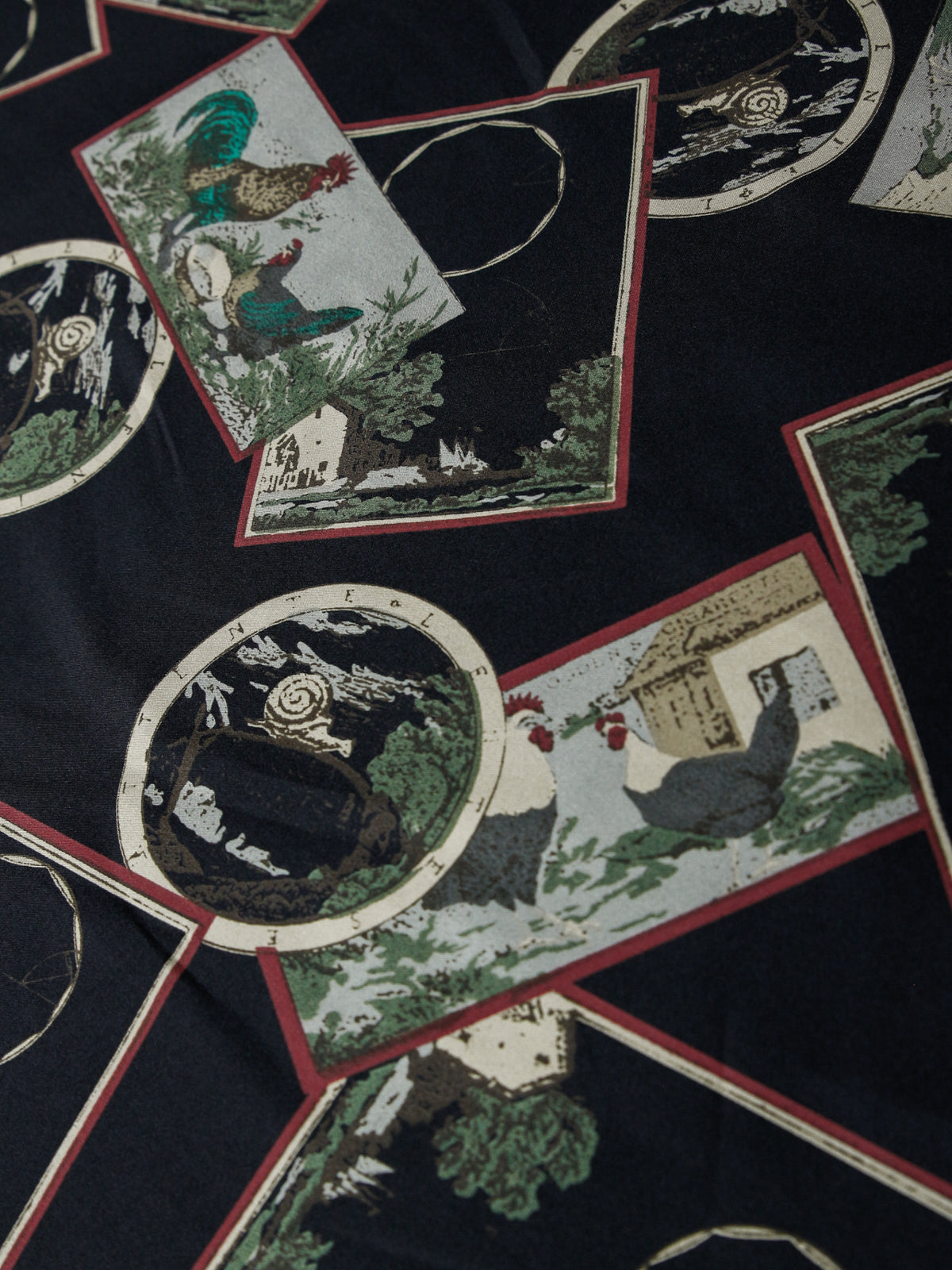 2000's EUROPE Framed Motif Print Poly Fabric